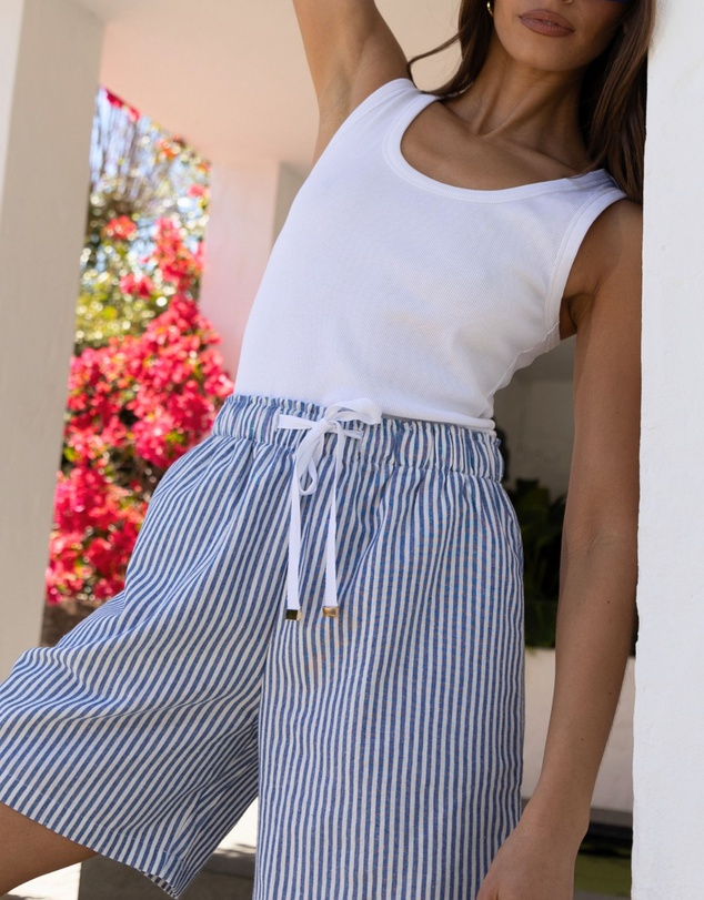 CAMIXA - Panthea Linen Shorts