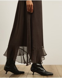Atmos&Here - Tyla V-Neck Boho Midi Dress with Ruffle Detail