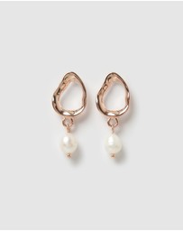 Izoa - Forbidden Earrings