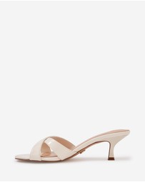 Wittner - Gracie Patent Leather Kitten Heel Mules