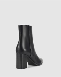 Verali - Maxine Ankle Boots