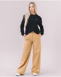 Youmsara - The Eclipse Long Sleeve Tee