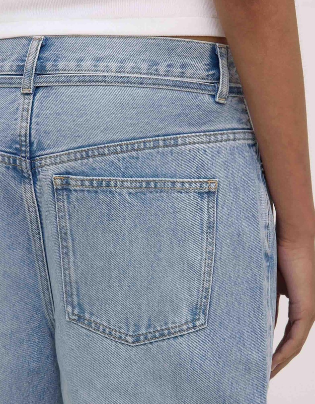 Assembly Label - Loose Fit Jeans