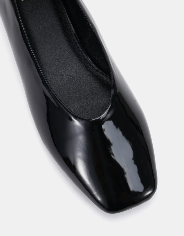 Novo - Cheddar Flats