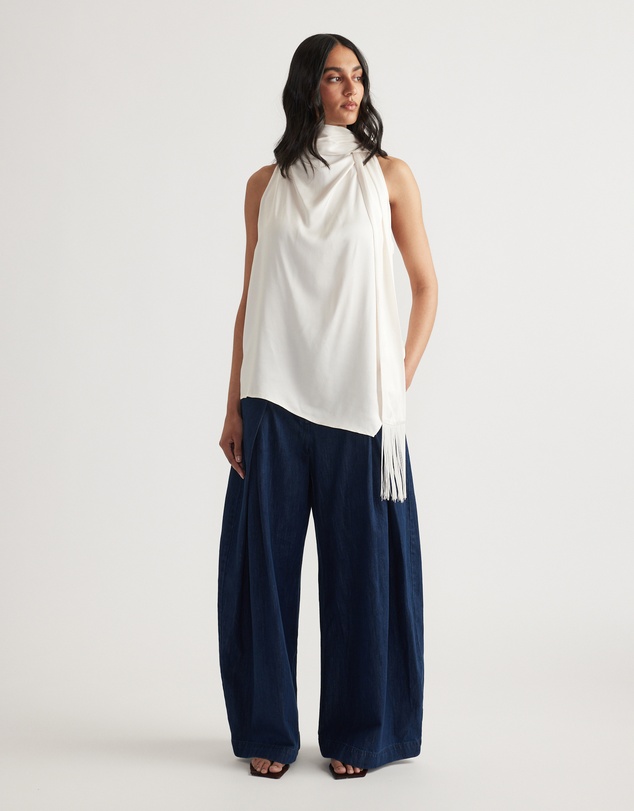 Decjuba - Camilla Halter Sash Top