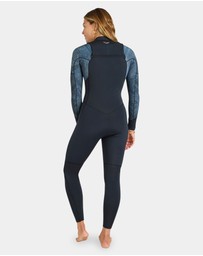 Roxy - Womens 3/2mm Swell Natural Fullzip Wetsuit