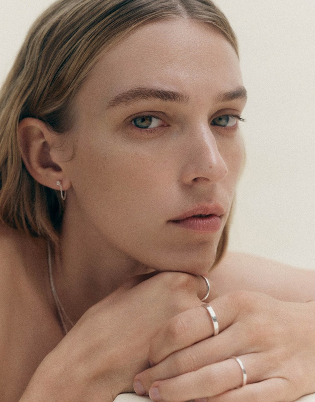 Kirstin Ash - Lumen Chain Studs