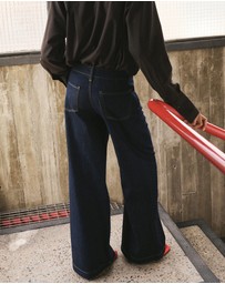 M.N.G - Wide Leg Mid-Rise Jeans