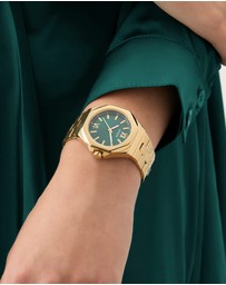 GUESS - Guess Ladies Gold Tone 34mm Analogue Watch