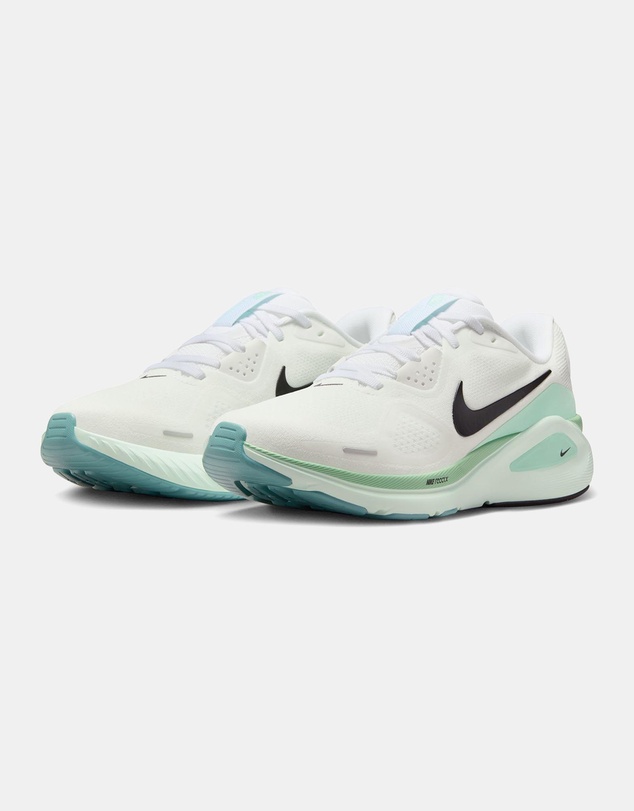 Nike - Structure 26 - Women's