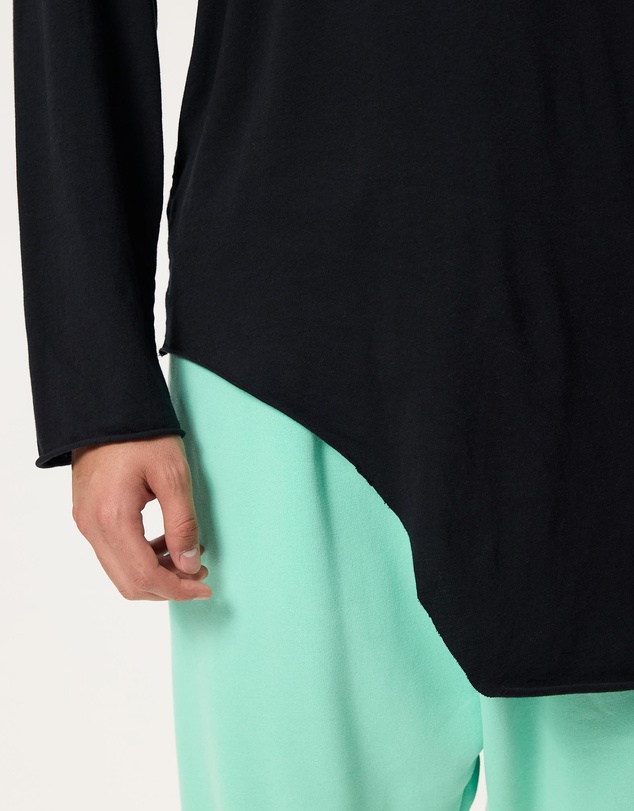 Surrounded By Ghosts - The Neobite Asymmetrical Tail Long Sleeve T-Shirt
