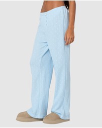 EDIKTED - Petal Printed Waffle Pants