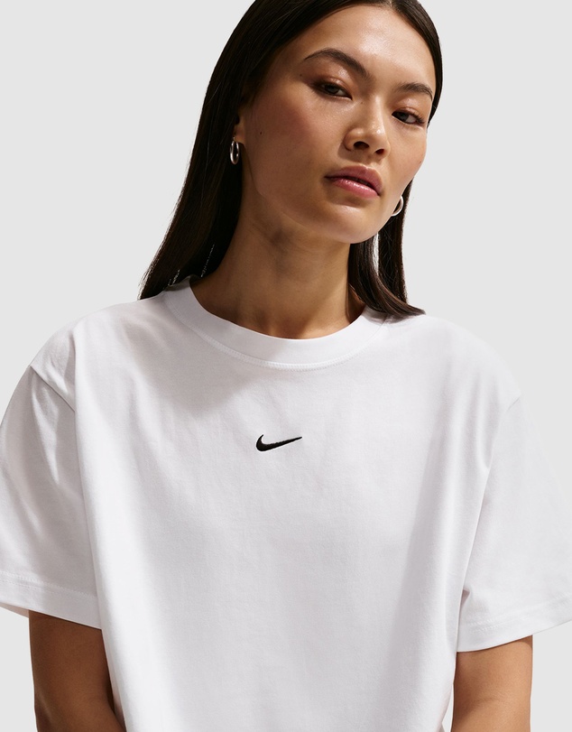 Nike - Sportswear Classic Crop Short Sleeve Tee