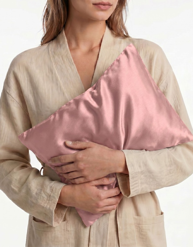 SILK MAGNOLIA - Silk Travel Pillow and Silk Pillowcase
