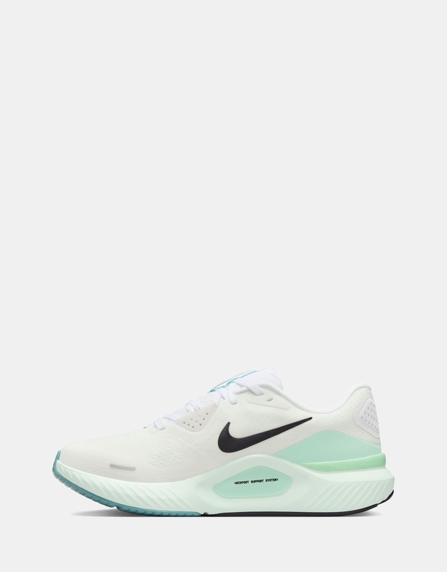 Nike - Structure 26 - Women's