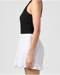 MVN - Ruffle Shorts