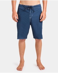 Volcom - Mens Reaper STN Mod 21