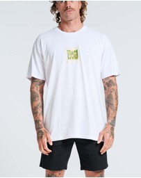 Vacancy Co - Surf Club Tee