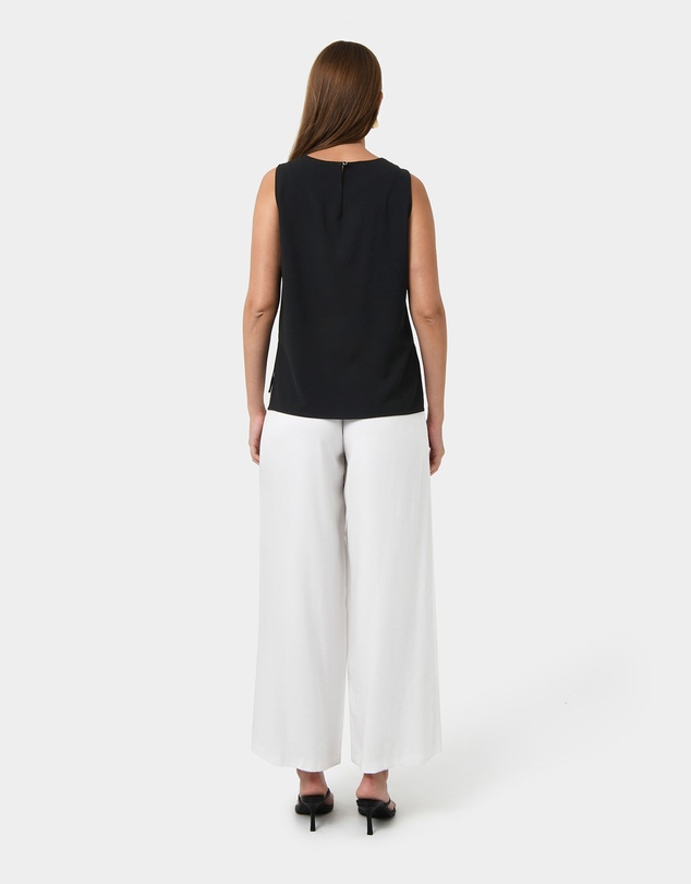 Forcast - Tess Round Neck Top