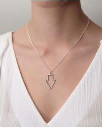 Karen Walker - Runaway Arrow Necklace