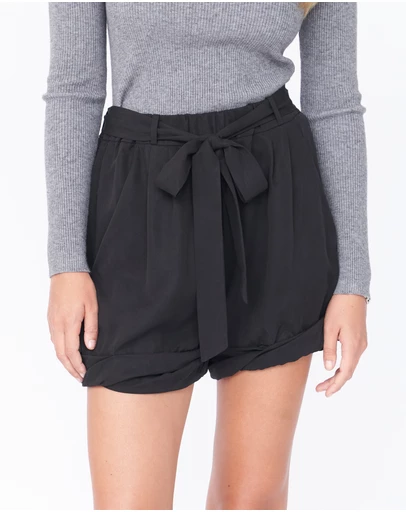 Amelius - Lydia Twisted Hem Mini Shorts