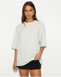 Dazie - Nostalgia Stripe Oversized Boyfriend Tee