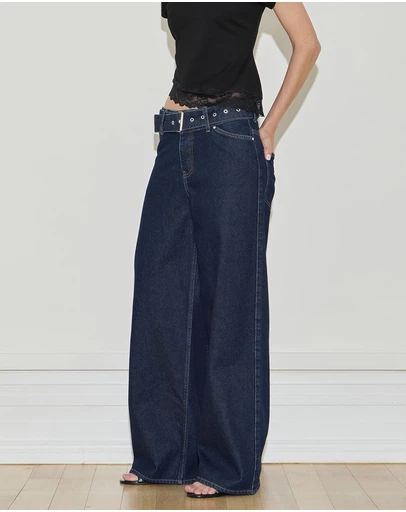 Maison Essentiele - Buckle Jeans