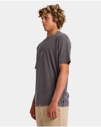 RVCA - Mens On Wings T-Shirt