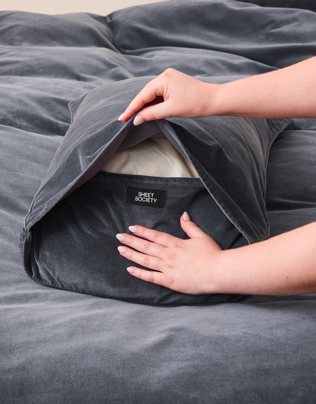 Sheet Society - Stevie Velvet Quilt Cover Set