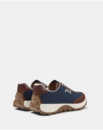 Camper - Trainers Drift Trail