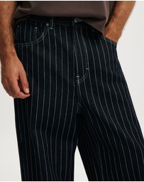 Cotton On - Super Baggy Jean