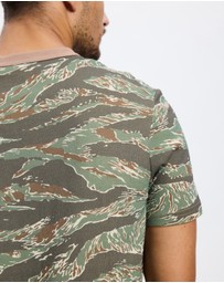 Deus Ex Machina - Joyride Ringer Tee