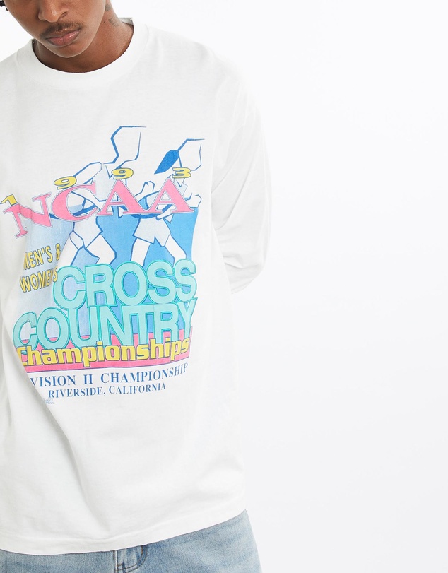Vintage by The Real Deal - Pre Loved - Vintage 1993 NCAA Cross Country Championships Long Sleeve Tee