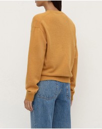 Assembly Label - Carter Wool Sweater