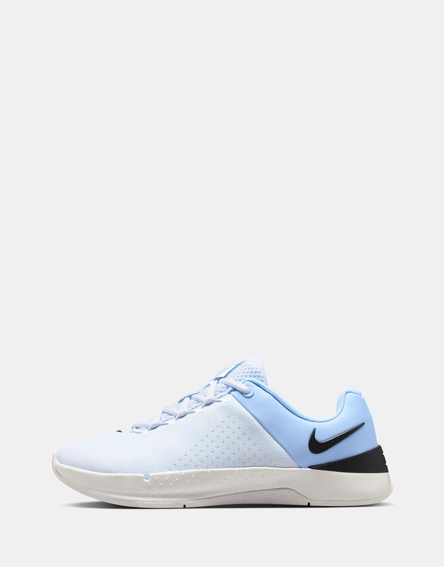 Nike - Mc Trainer 4 - Women's