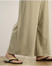 Atmos&Here Curvy - Flora Wide Leg Pants