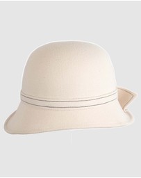 Max Alexander - Winter Felt Cream Cloche Hat