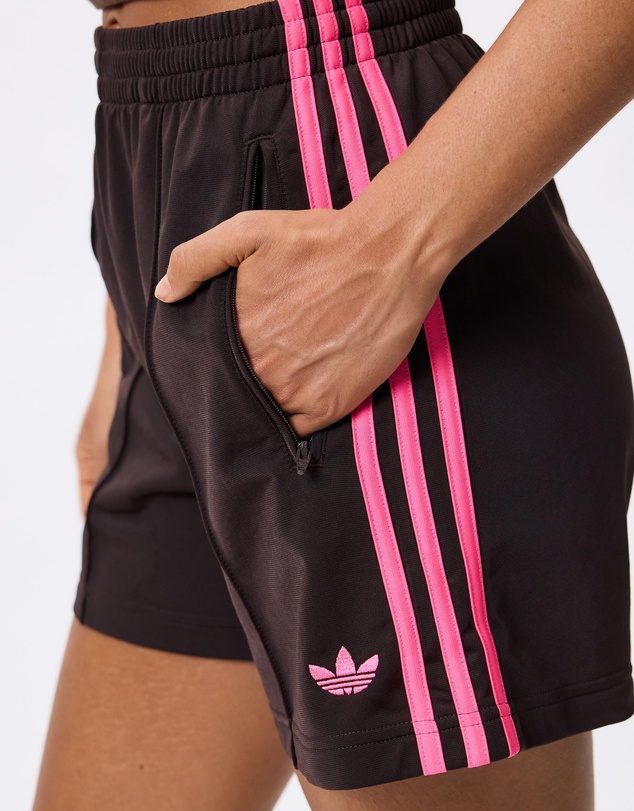 adidas Originals - Firebird Classic Shorts - ICONIC EXCLUSIVE