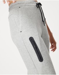 Nike - Sportswear Tech Fleece Mid-Rise Joggers