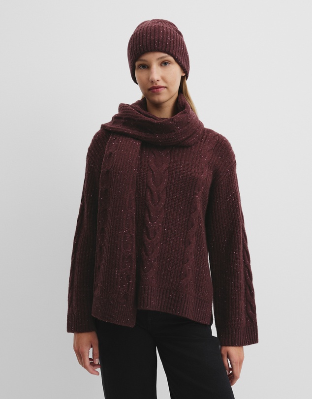 Country Road - Cable Scarf
