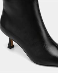 Wittner - Morgan Patent Leather Ankle Boots
