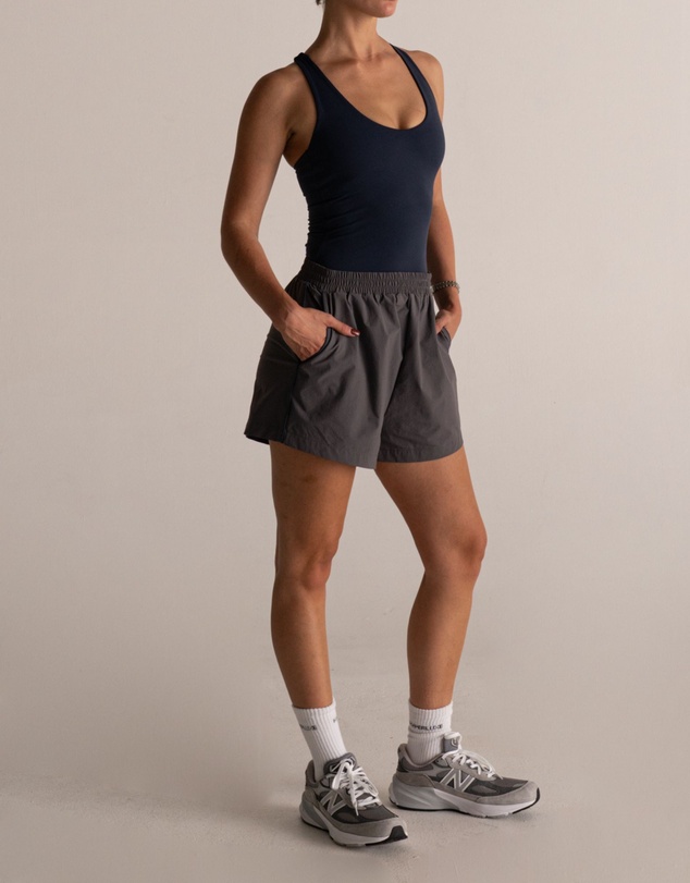 HyperLuxe The Label - Contour Tank