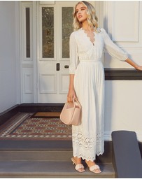 Belle & Bloom - All Eyes On Me Midi Dress