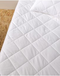 Linen House - Bamboo Mattress Protector