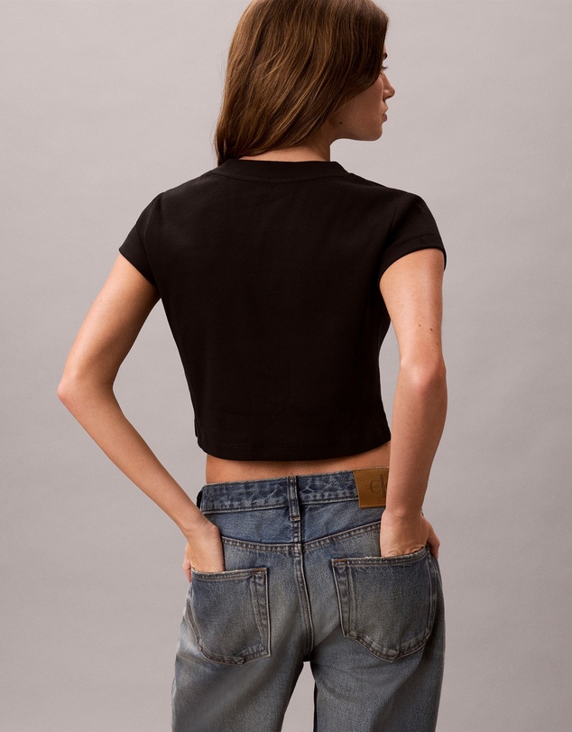 Calvin Klein Jeans - Slim Cropped Logo Baby Tee