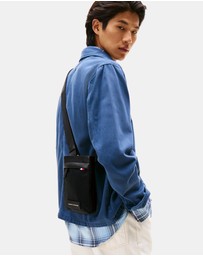 Tommy Hilfiger - Logo Patch Crossbody Bag
