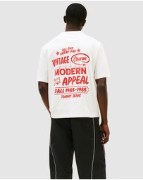Tommy Jeans - 90s Graffiti SS Pocket T-Shirt