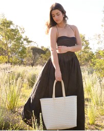 Mimmi Terra - Traveller Tote Zabaione