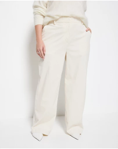 Commonry - Madelyn Pant