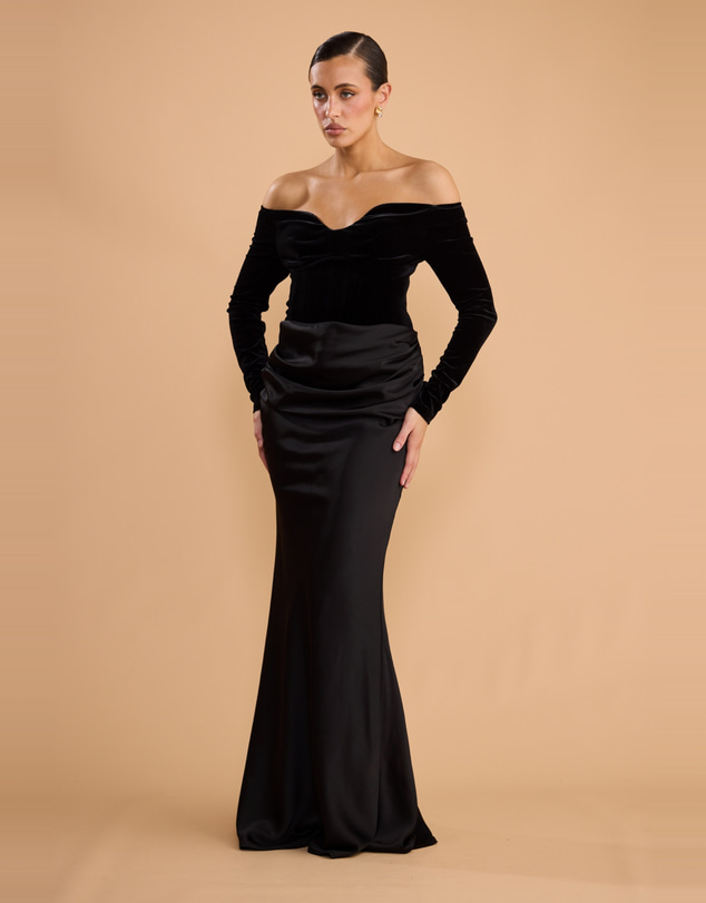 CATHERINE FERRARO - Elisabetta Gown